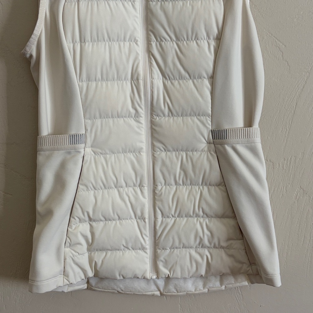 Lululemon Athletica Ivory Down for it All Vest. Excellent Condition! - Picture 3 of 7